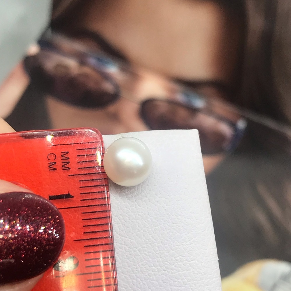 🌟 Natural Pearl Sterling Silver 925 Stud Earrings - Picture 3 of 3